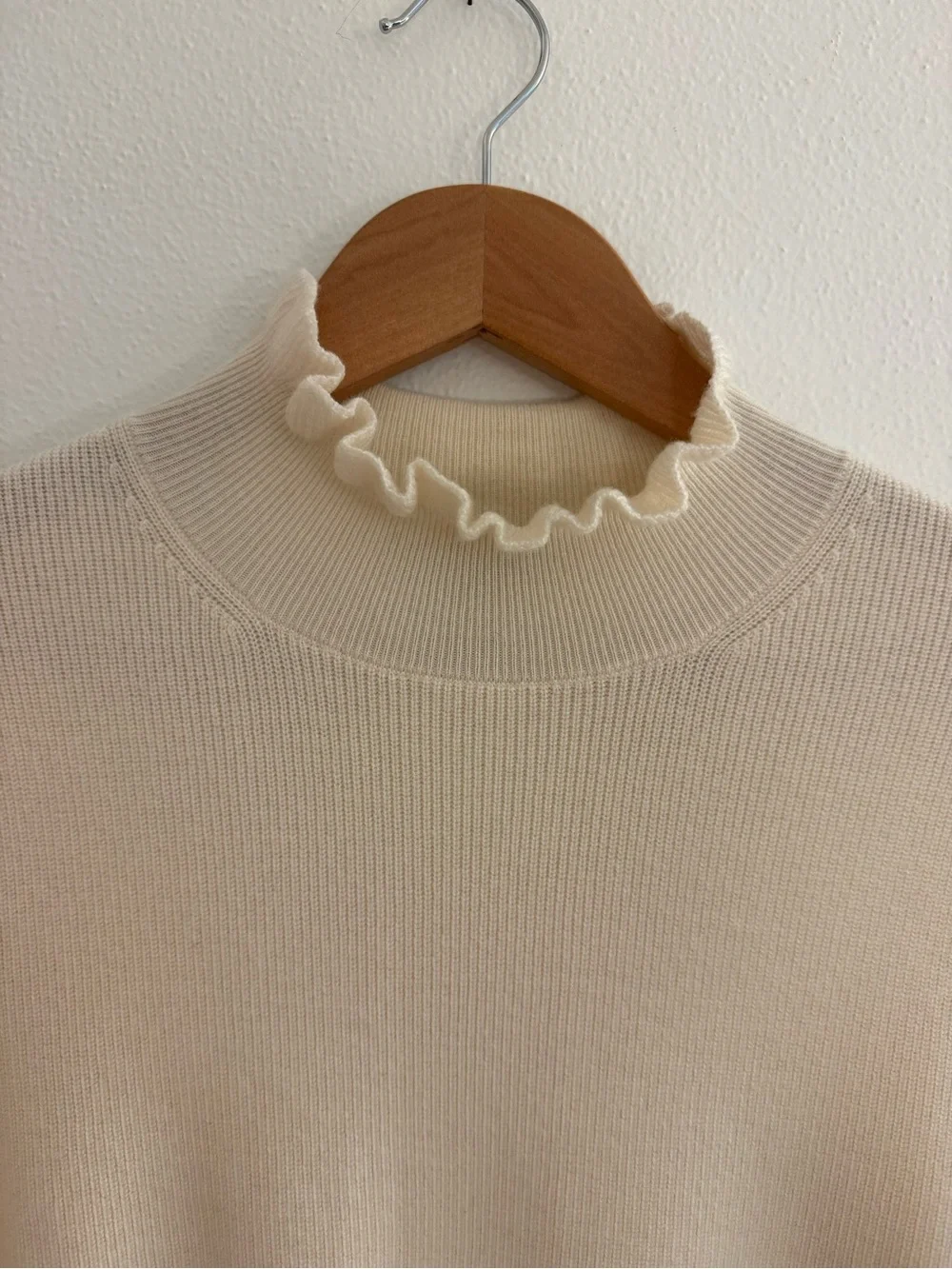 J. Crew Ruffleneck merino wool sweater Small cream - Picture 4 of 9